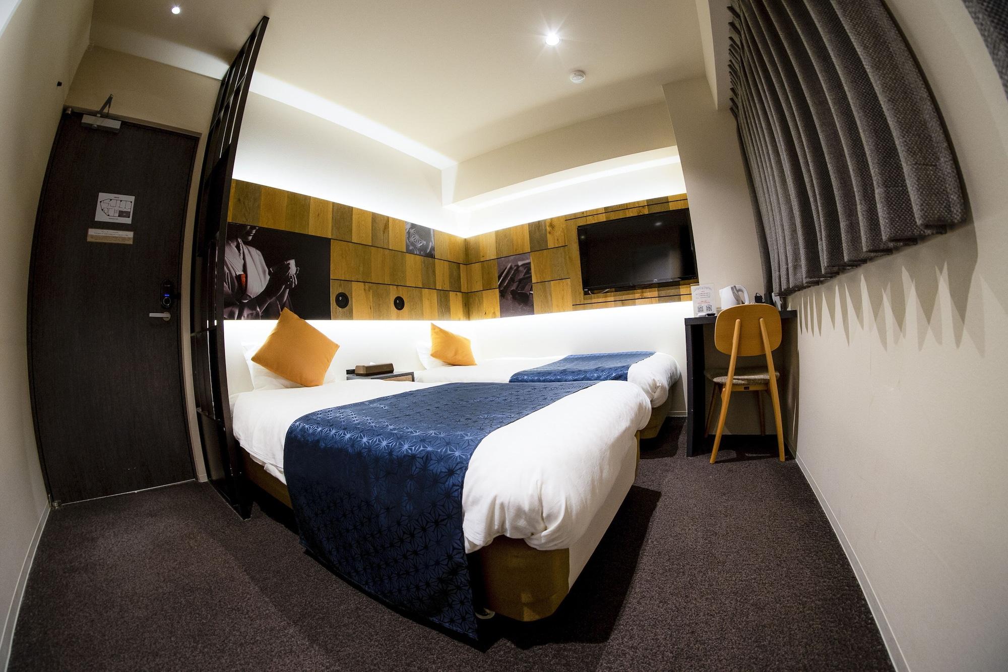 Hotel S-Presso Namba Osaka Buitenkant foto